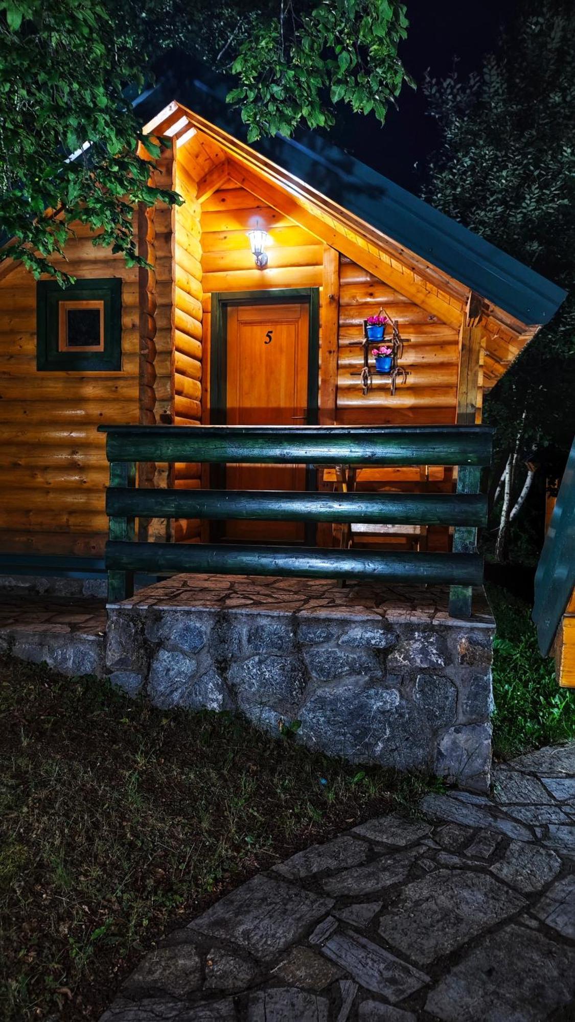 Kozak Apartments & Restaurant Mojkovac Zewnętrze zdjęcie